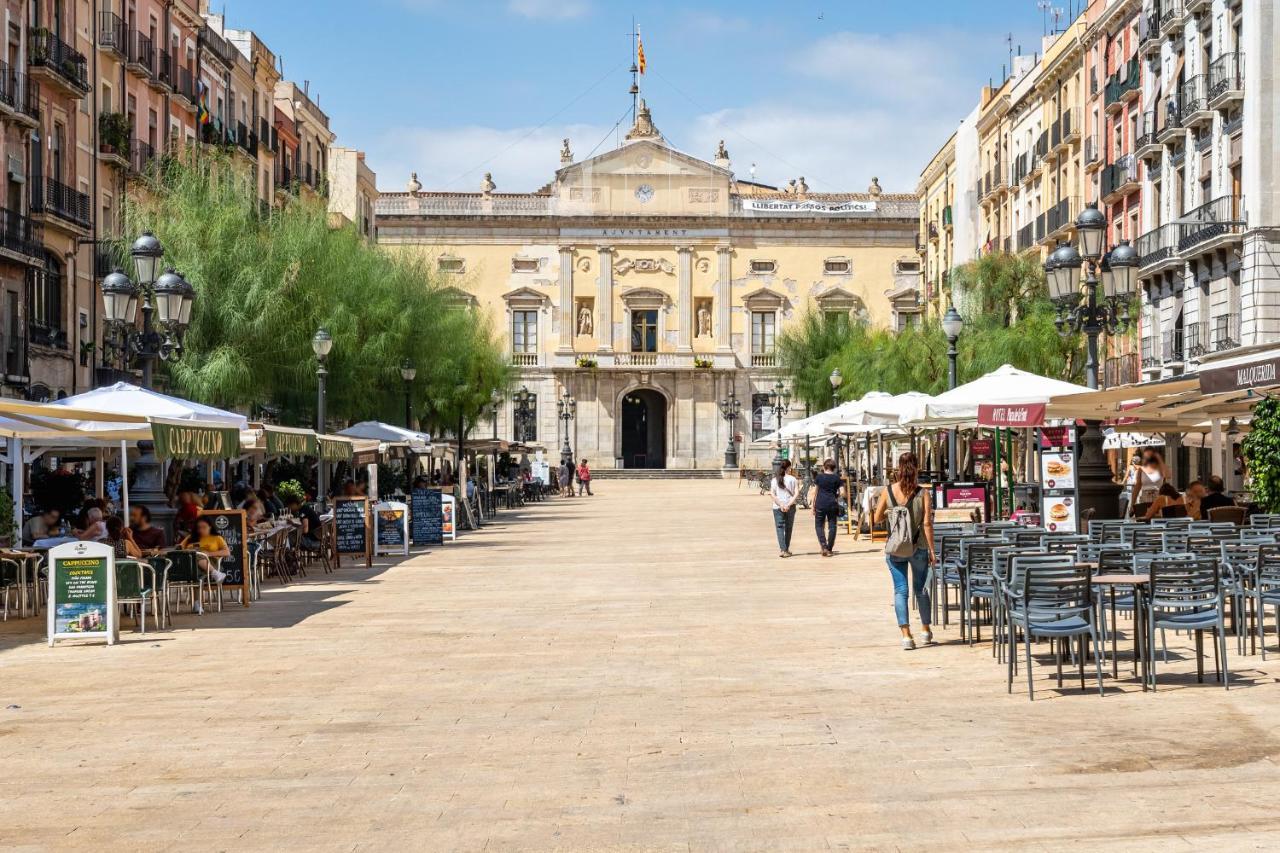 Hauzify I Domus Tarragona Apartment Екстериор снимка