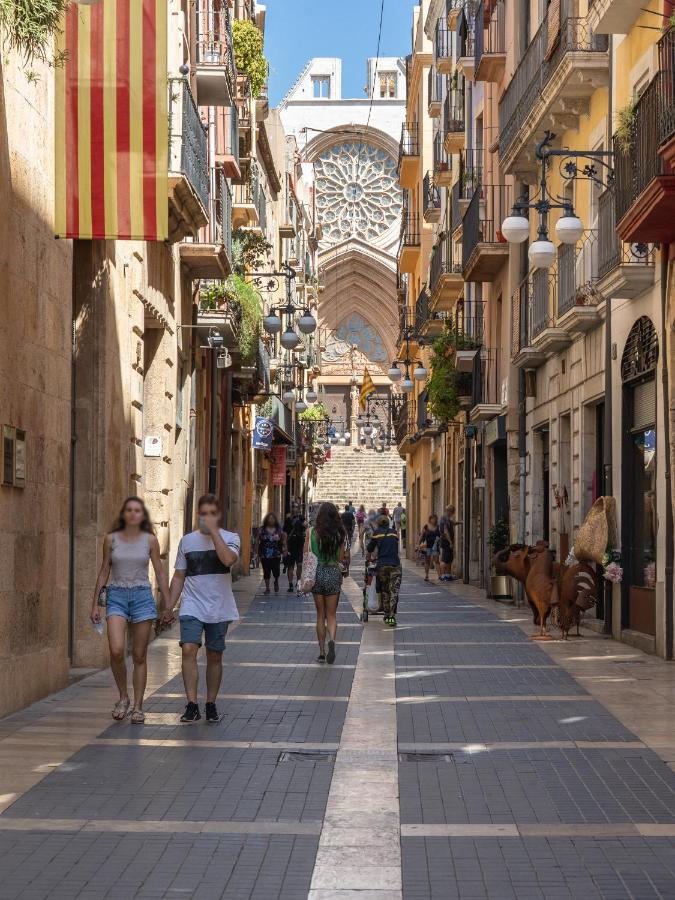 Hauzify I Domus Tarragona Apartment Екстериор снимка